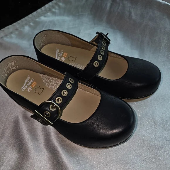 Dansko Women's XP 2.0 Mary Jane Clog in Black Sz EU36/US5.5-6 - Picture 12 of 12